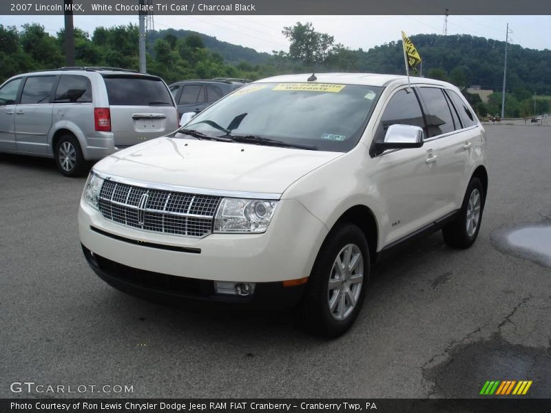 White Chocolate Tri Coat / Charcoal Black 2007 Lincoln MKX