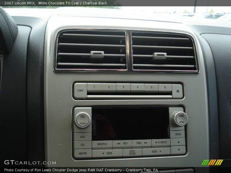 White Chocolate Tri Coat / Charcoal Black 2007 Lincoln MKX