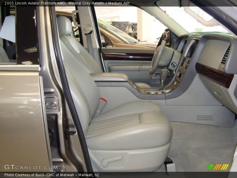 Mineral Grey Metallic / Medium Ash 2003 Lincoln Aviator Premium AWD