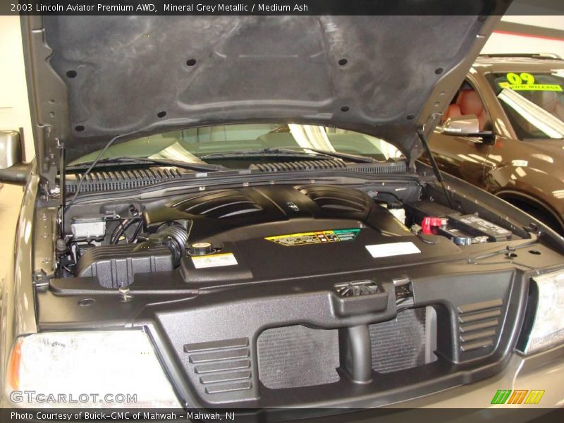 Mineral Grey Metallic / Medium Ash 2003 Lincoln Aviator Premium AWD