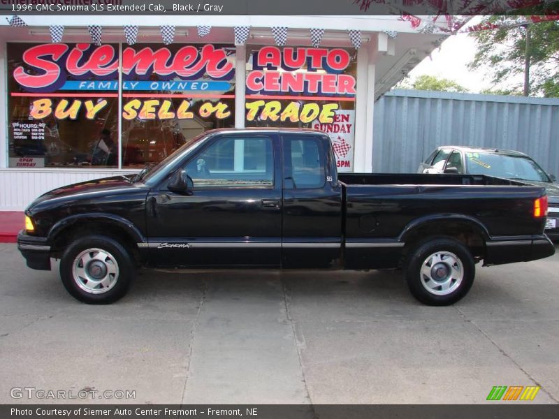 Black / Gray 1996 GMC Sonoma SLS Extended Cab