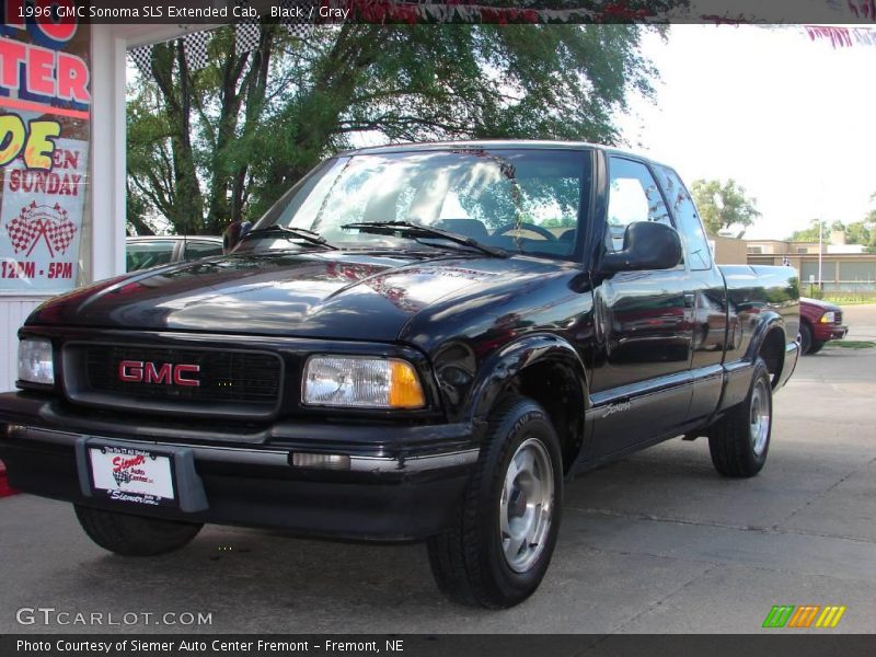 Black / Gray 1996 GMC Sonoma SLS Extended Cab
