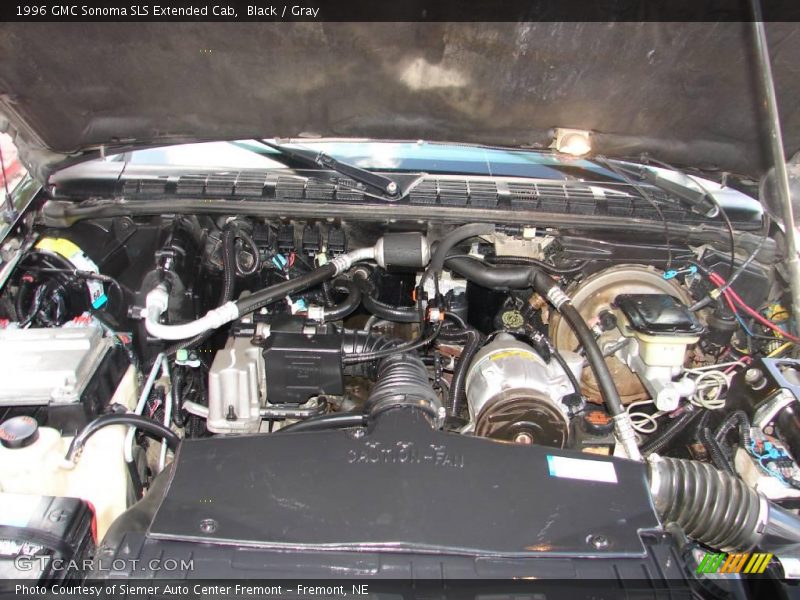Black / Gray 1996 GMC Sonoma SLS Extended Cab