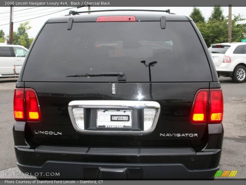 Black / Charcoal Black 2006 Lincoln Navigator Luxury 4x4