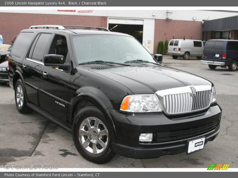 Black / Charcoal Black 2006 Lincoln Navigator Luxury 4x4