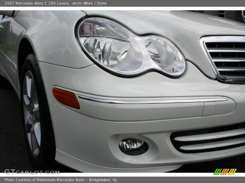 Arctic White / Stone 2007 Mercedes-Benz C 280 Luxury