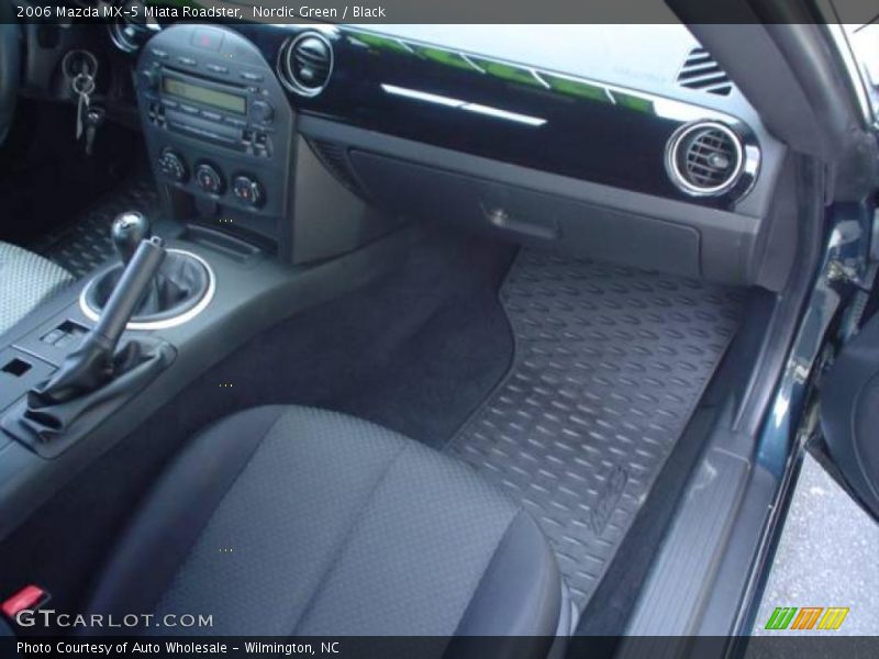 Nordic Green / Black 2006 Mazda MX-5 Miata Roadster