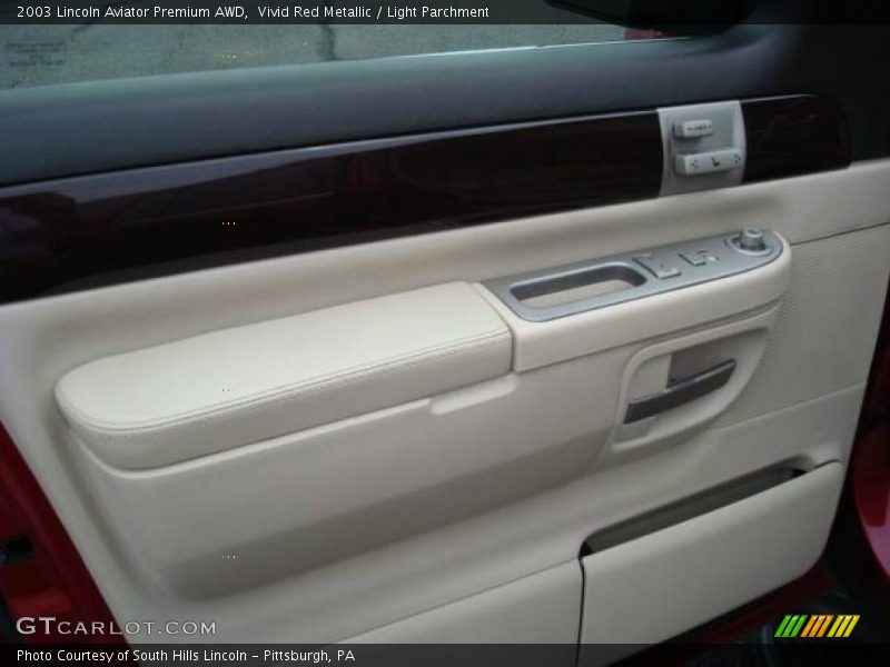 Vivid Red Metallic / Light Parchment 2003 Lincoln Aviator Premium AWD