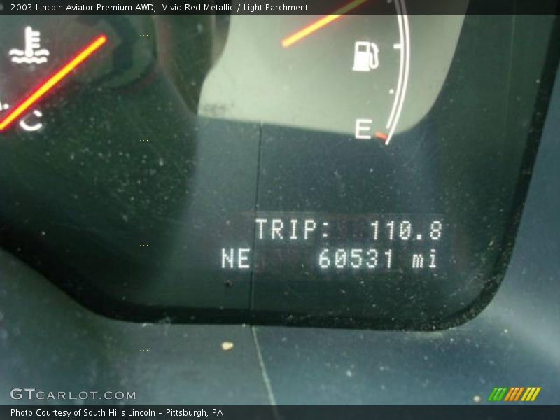 Vivid Red Metallic / Light Parchment 2003 Lincoln Aviator Premium AWD