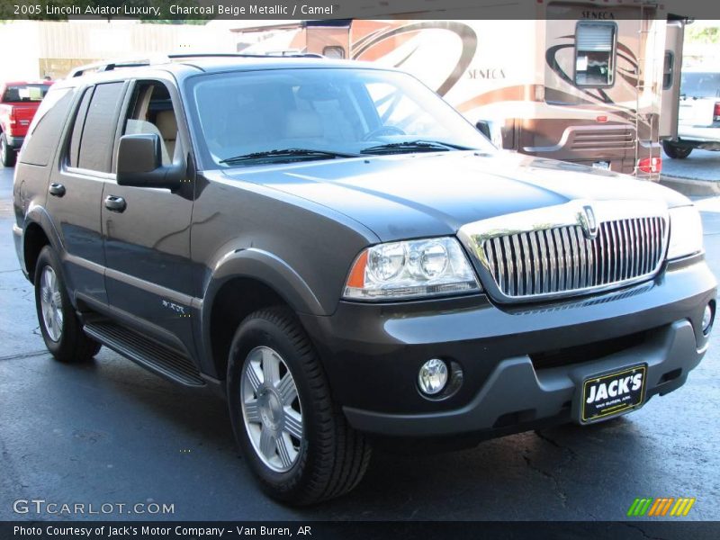 Charcoal Beige Metallic / Camel 2005 Lincoln Aviator Luxury