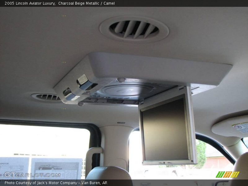 Charcoal Beige Metallic / Camel 2005 Lincoln Aviator Luxury