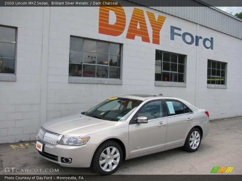 Brilliant Silver Metallic / Dark Charcoal 2009 Lincoln MKZ Sedan