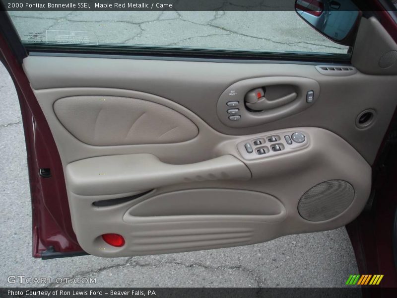 Maple Red Metallic / Camel 2000 Pontiac Bonneville SSEi