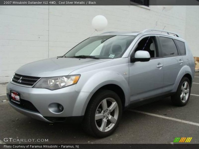 Cool Silver Metallic / Black 2007 Mitsubishi Outlander XLS 4WD