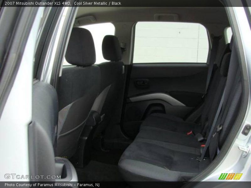 Cool Silver Metallic / Black 2007 Mitsubishi Outlander XLS 4WD