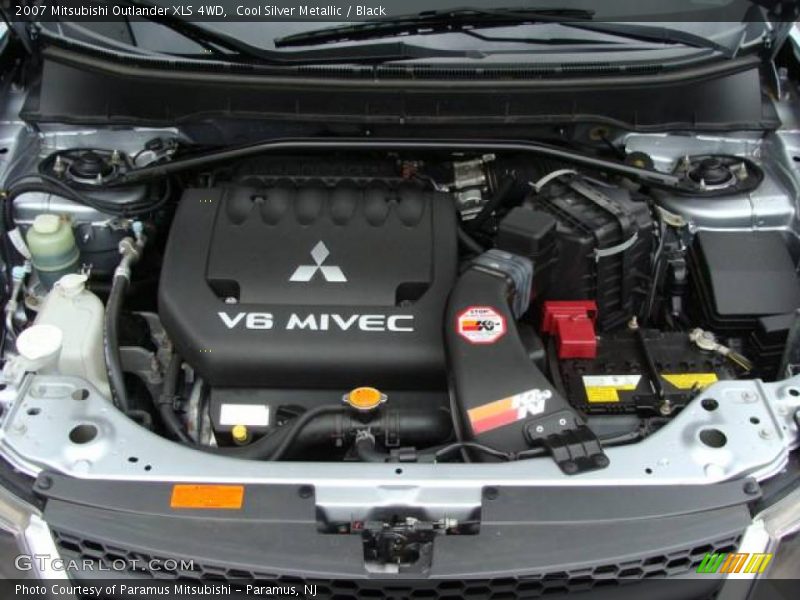 Cool Silver Metallic / Black 2007 Mitsubishi Outlander XLS 4WD