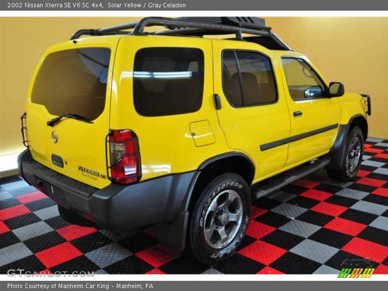 Solar Yellow / Gray Celadon 2002 Nissan Xterra SE V6 SC 4x4