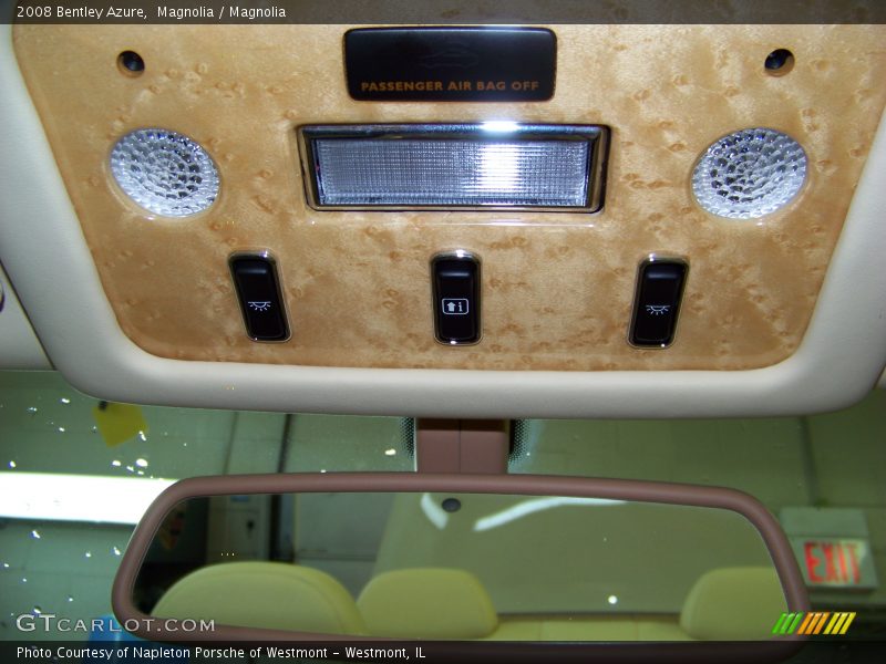 Magnolia / Magnolia 2008 Bentley Azure