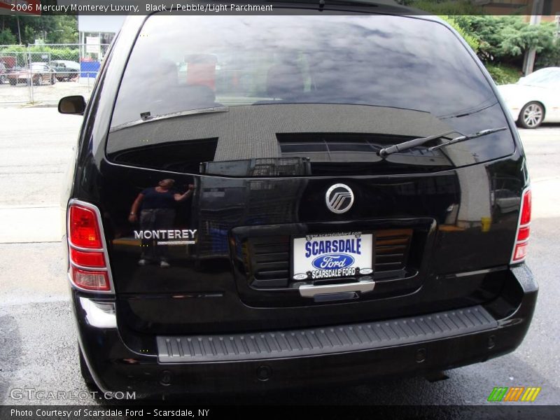 Black / Pebble/Light Parchment 2006 Mercury Monterey Luxury