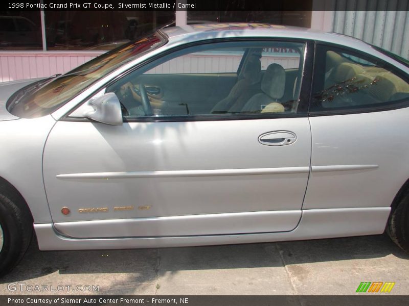 Silvermist Metallic / Camel 1998 Pontiac Grand Prix GT Coupe