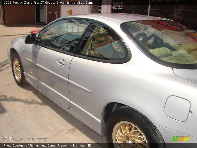 Silvermist Metallic / Camel 1998 Pontiac Grand Prix GT Coupe