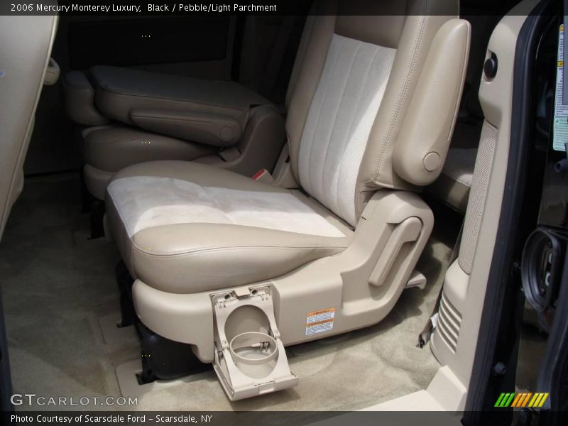 Black / Pebble/Light Parchment 2006 Mercury Monterey Luxury