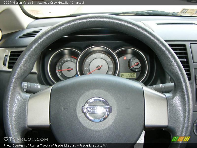 Magnetic Grey Metallic / Charcoal 2007 Nissan Versa S