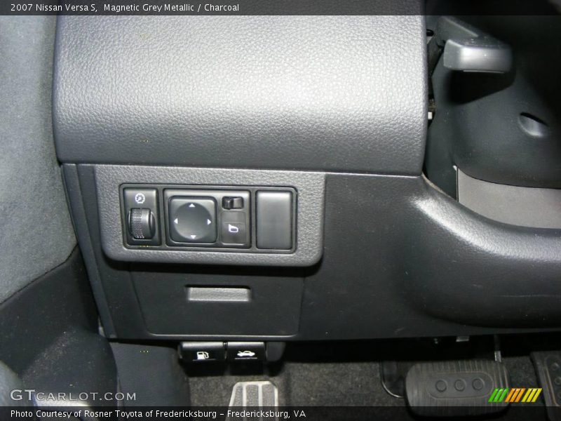 Magnetic Grey Metallic / Charcoal 2007 Nissan Versa S
