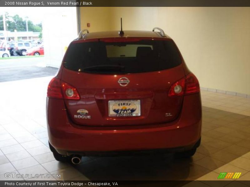 Venom Red Pearl / Black 2008 Nissan Rogue S