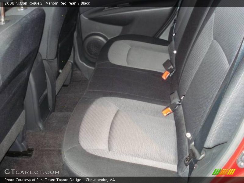 Venom Red Pearl / Black 2008 Nissan Rogue S