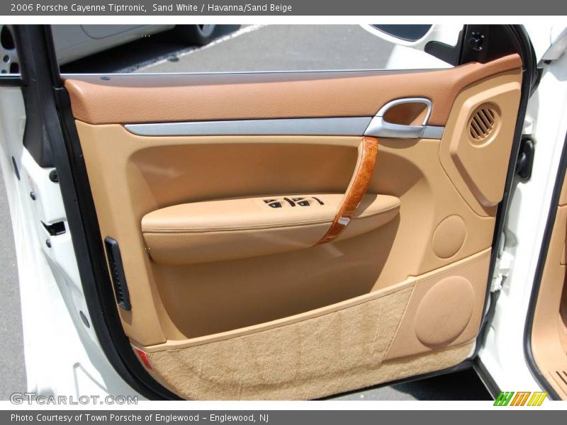 Sand White / Havanna/Sand Beige 2006 Porsche Cayenne Tiptronic