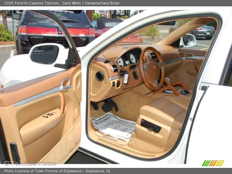 Sand White / Havanna/Sand Beige 2006 Porsche Cayenne Tiptronic