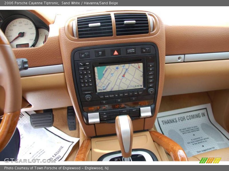 Sand White / Havanna/Sand Beige 2006 Porsche Cayenne Tiptronic
