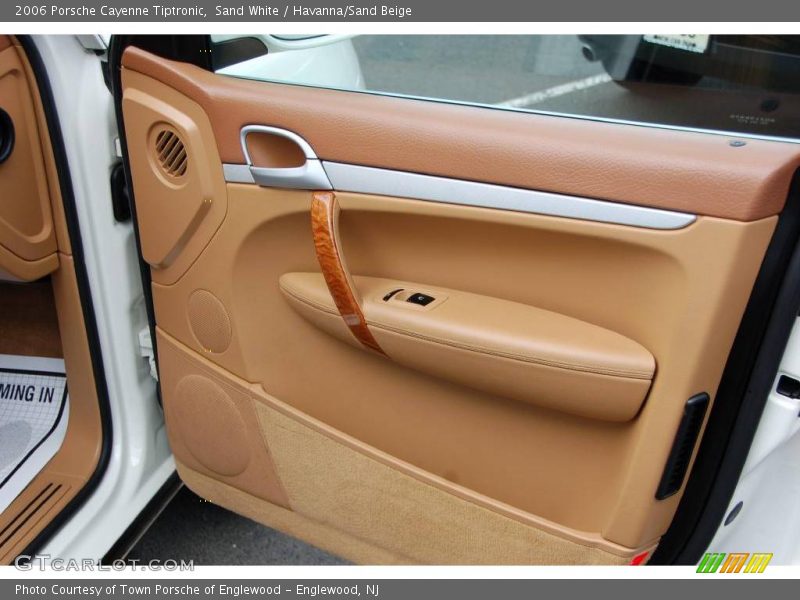Sand White / Havanna/Sand Beige 2006 Porsche Cayenne Tiptronic
