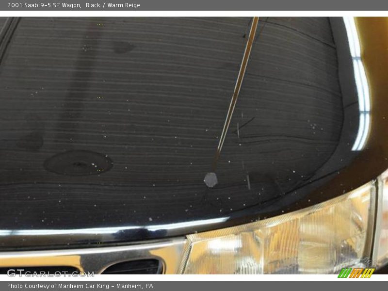 Black / Warm Beige 2001 Saab 9-5 SE Wagon