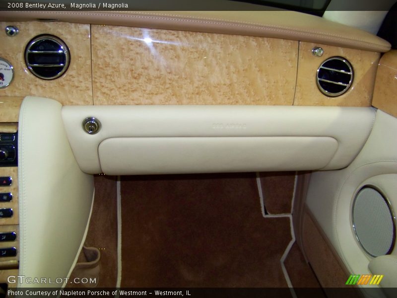 Magnolia / Magnolia 2008 Bentley Azure