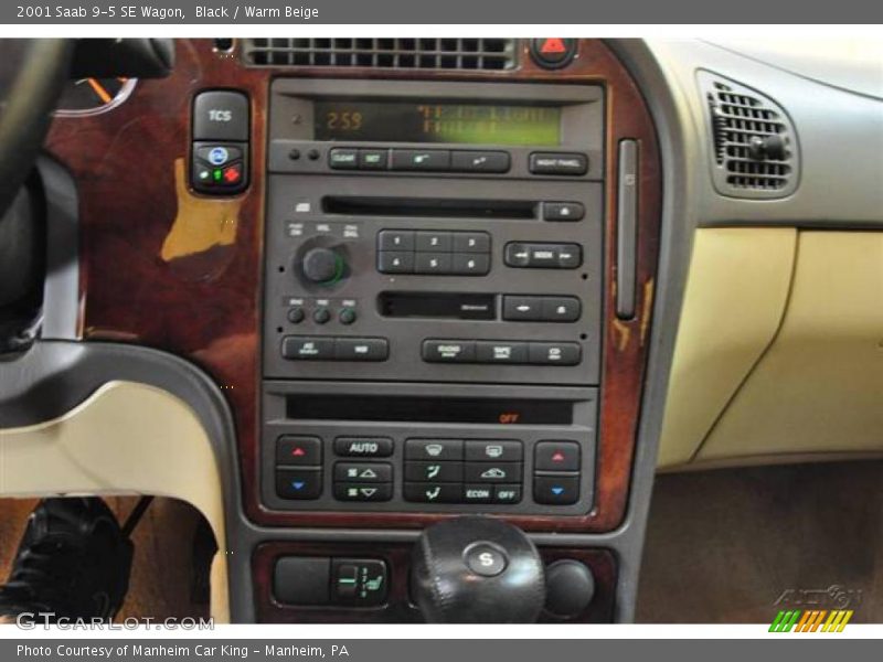 Black / Warm Beige 2001 Saab 9-5 SE Wagon