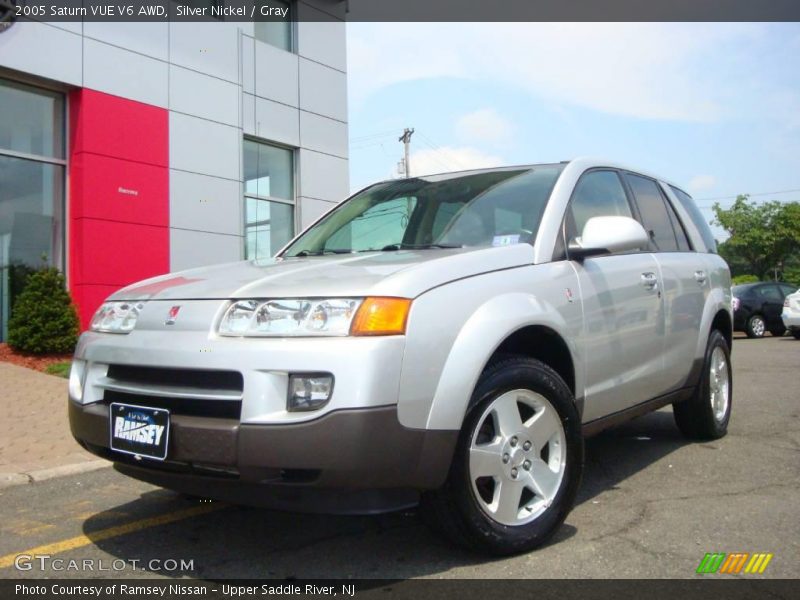 Silver Nickel / Gray 2005 Saturn VUE V6 AWD