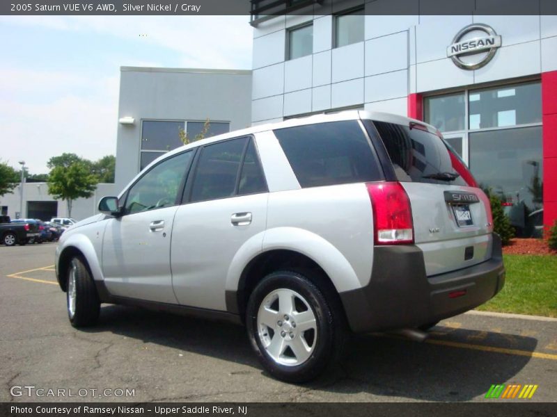 Silver Nickel / Gray 2005 Saturn VUE V6 AWD