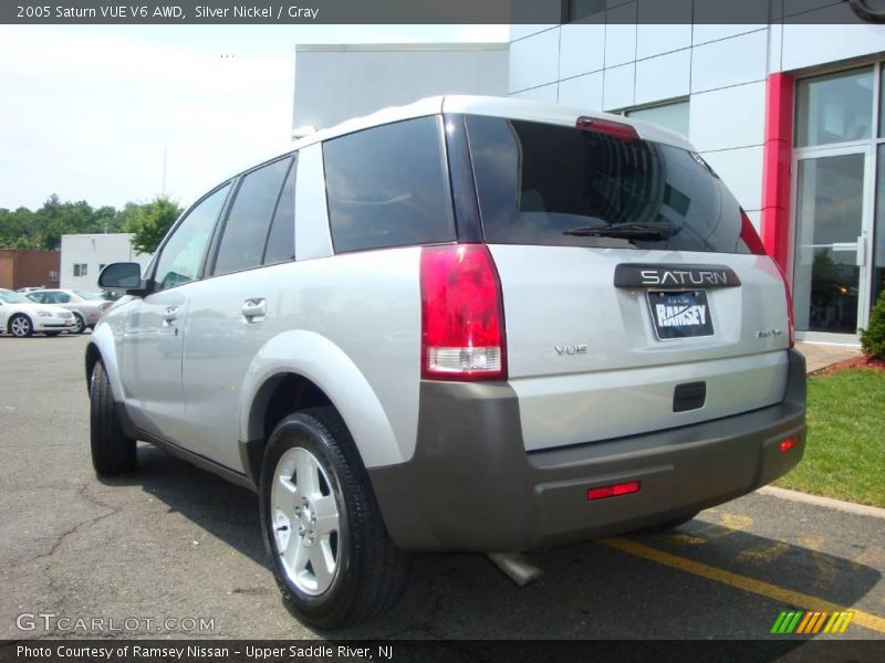 Silver Nickel / Gray 2005 Saturn VUE V6 AWD