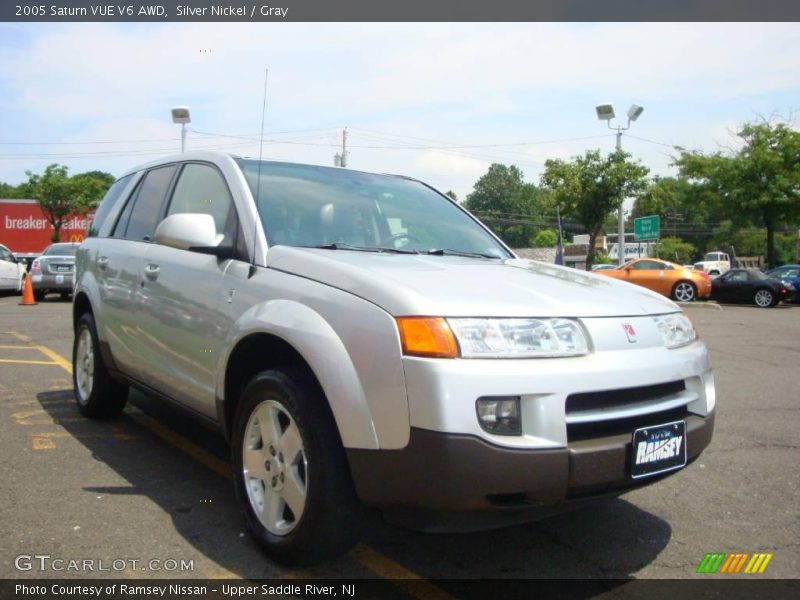 Silver Nickel / Gray 2005 Saturn VUE V6 AWD