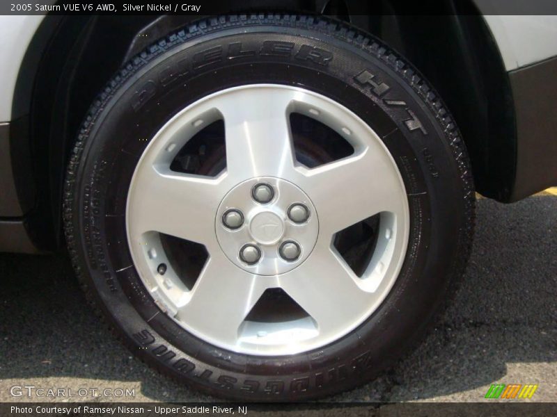 Silver Nickel / Gray 2005 Saturn VUE V6 AWD