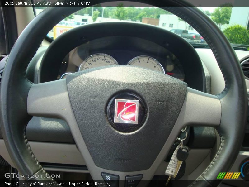 Silver Nickel / Gray 2005 Saturn VUE V6 AWD
