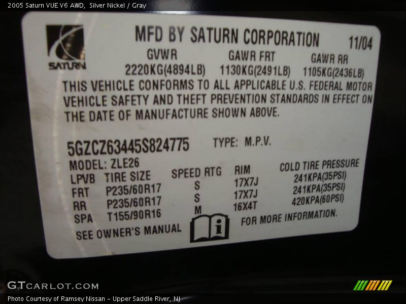 Silver Nickel / Gray 2005 Saturn VUE V6 AWD