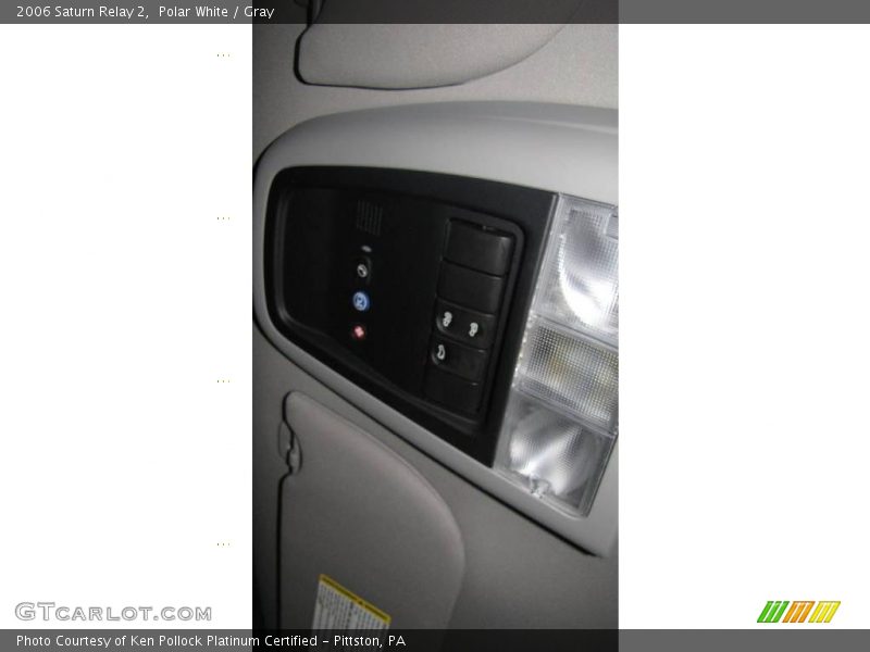 Polar White / Gray 2006 Saturn Relay 2