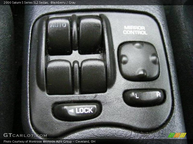 Blackberry / Gray 2000 Saturn S Series SL2 Sedan