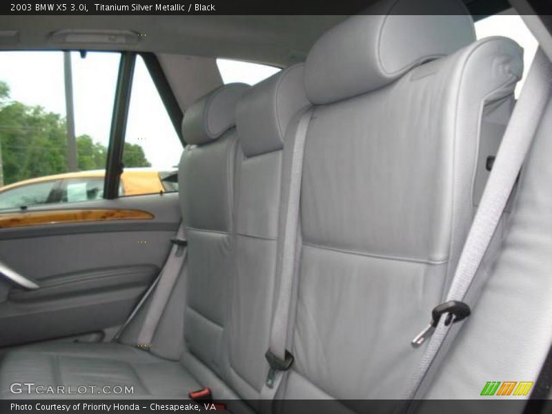 Titanium Silver Metallic / Black 2003 BMW X5 3.0i