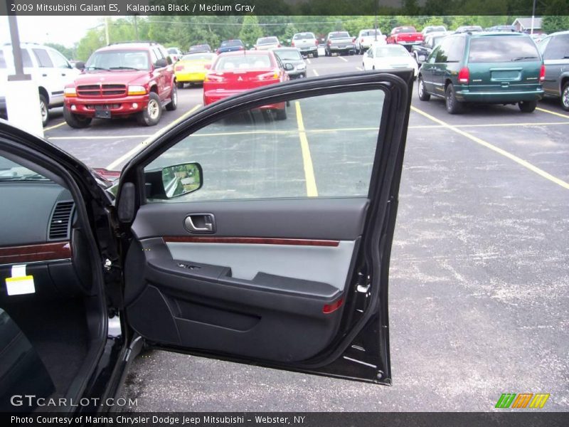 Kalapana Black / Medium Gray 2009 Mitsubishi Galant ES