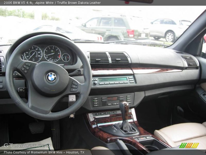 Alpine White / Truffle Brown Dakota Leather 2006 BMW X5 4.4i