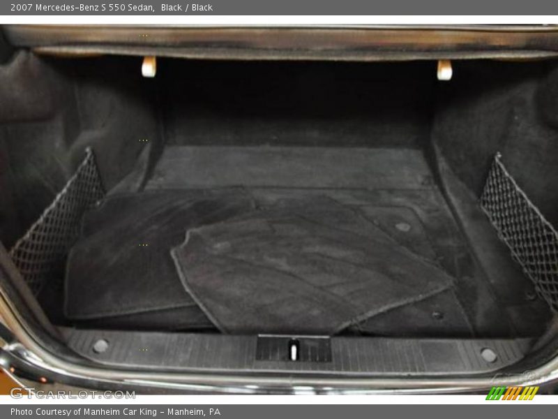 Black / Black 2007 Mercedes-Benz S 550 Sedan